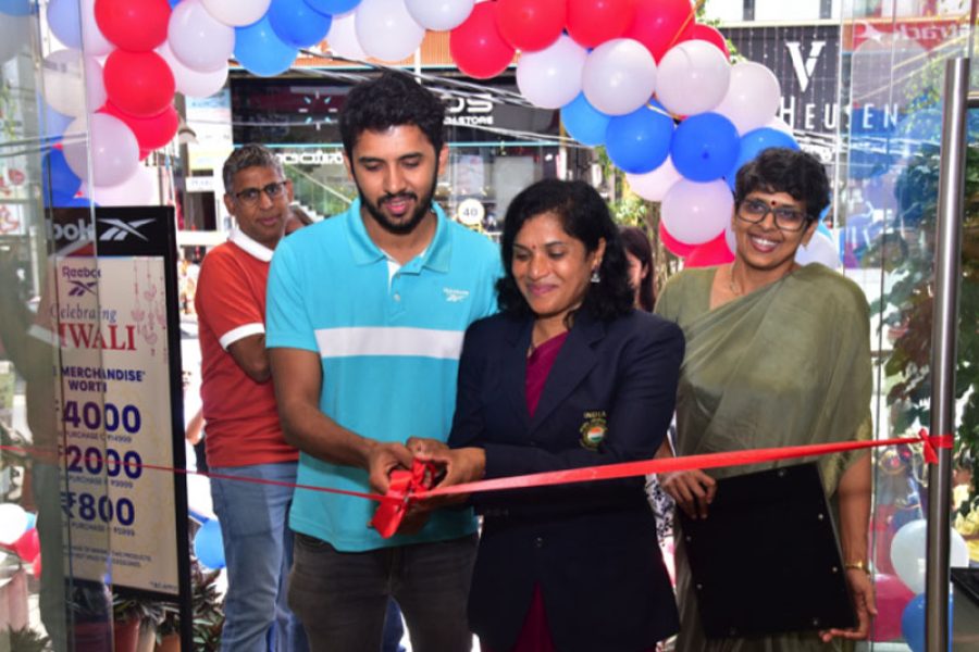 Athletes for birthday, shop opening, training experience